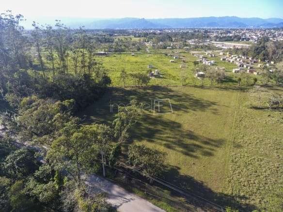 Terreno para Venda em Jaraguá com 600m²