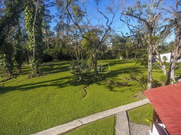 Terreno para Venda em Jaraguá com 600m²