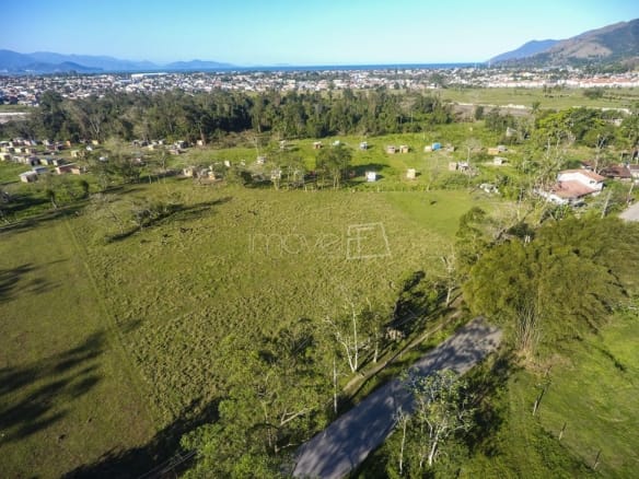 Terreno para Venda em Jaraguá com 600m²