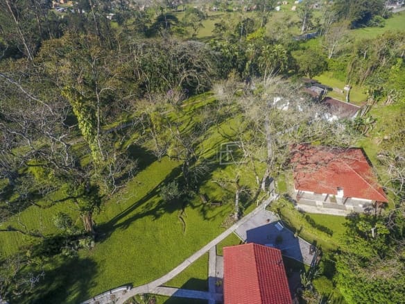 Terreno para Venda em Jaraguá com 600m²