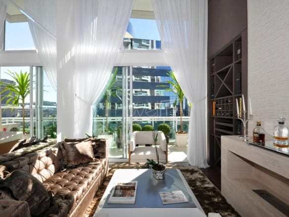 Apartamento para Venda com 2 quartos, em Cidade Monções com 165m²