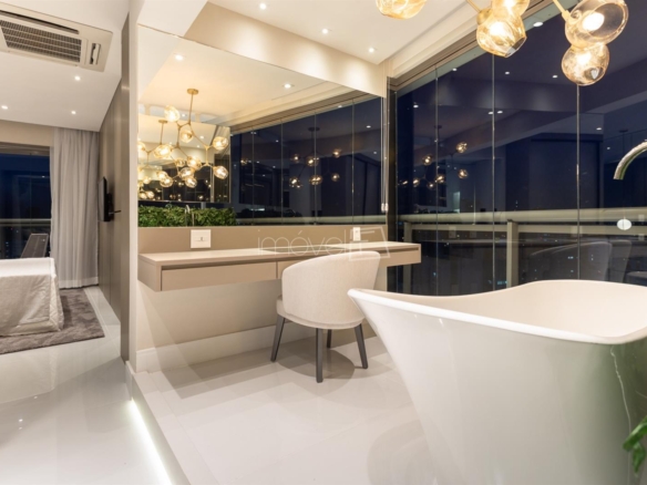 Cobertura para Venda com 4 quartos, em Vila Nova Conceição com 256m²