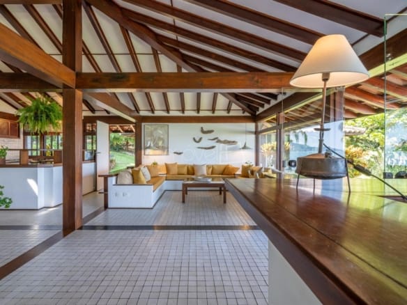 Casa de Condomínio para Venda com 4 quartos, em Ilhabela com 432m²