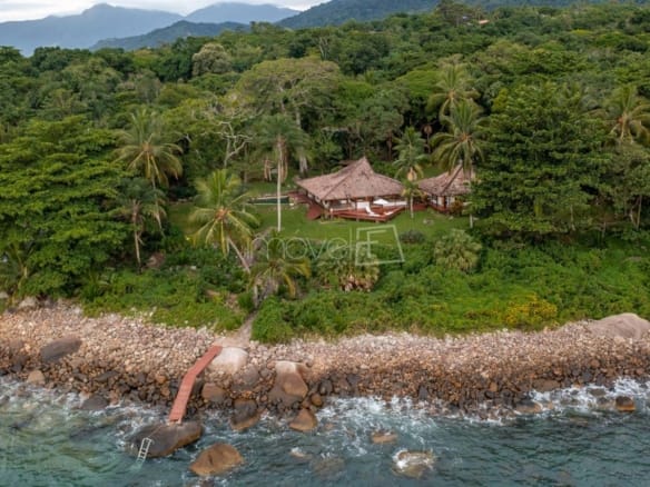 Casa de Condomínio para Venda com 4 quartos, em Ilhabela com 432m²
