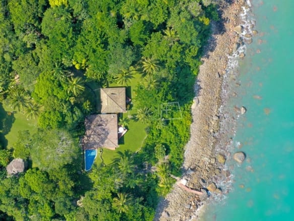 Casa de Condomínio para Venda com 4 quartos, em Ilhabela com 432m²
