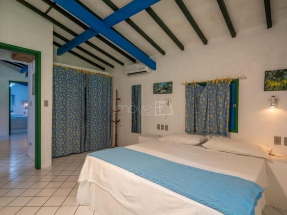 Casa de Condomínio para Venda com 4 quartos, em Ilhabela com 432m²
