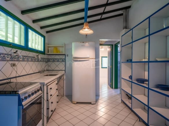 Casa de Condomínio para Venda com 4 quartos, em Ilhabela com 432m²