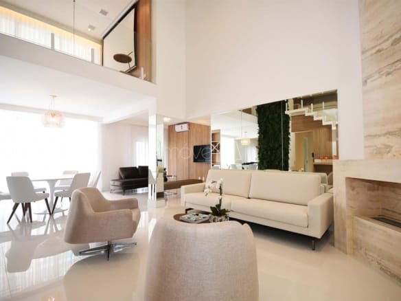 Apartamento para Venda com 2 quartos, em Cidade Monções com 180m²
