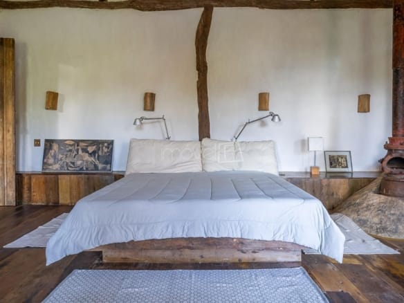 Casa de Condomínio para Venda com 5 quartos, em Ilhabela com 700m²