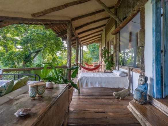 Casa de Condomínio para Venda com 5 quartos, em Ilhabela com 700m²