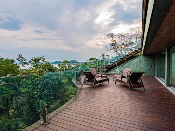 Casa para Venda com 11 quartos, no Condomínio Roteiro do Sol – vista praia da Cocanha, com 1400m²