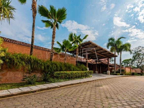 Casa para Venda com 11 quartos, no Condomínio Roteiro do Sol – vista praia da Cocanha, com 1400m²