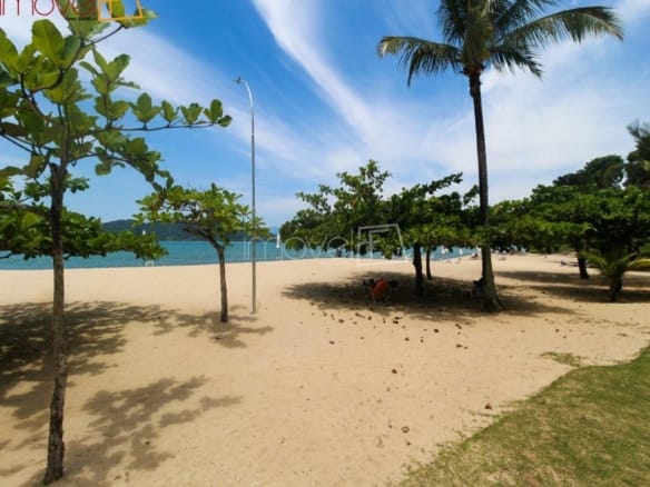 Apartamento no Condomínio Costa Verde Tabatinga, Setor Praça II com 3 quartos, na Praia de Tabatinga com 144m²