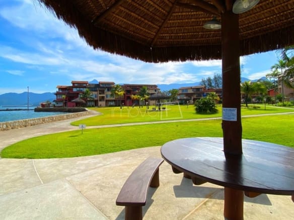 Apartamento para Venda com 2 quartos, em Bracuí (Cunhambebe) com 110,85m²
