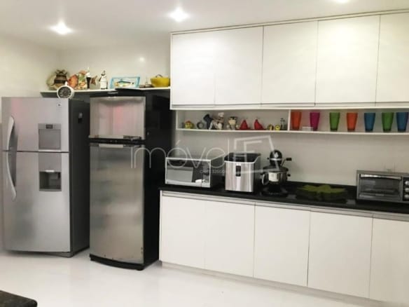 Casa de Condomínio para Venda com 13 quartos, em Bracuí (Cunhambebe) com 1680m²