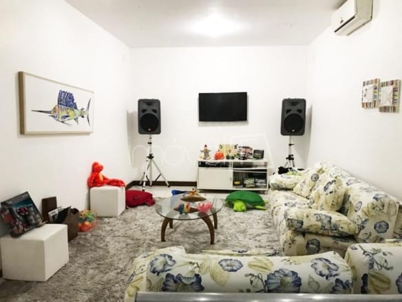 Casa de Condomínio para Venda com 13 quartos, em Bracuí (Cunhambebe) com 1680m²