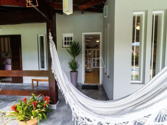 Casa para Venda com 5 quartos, em Tabatinga com 378m²