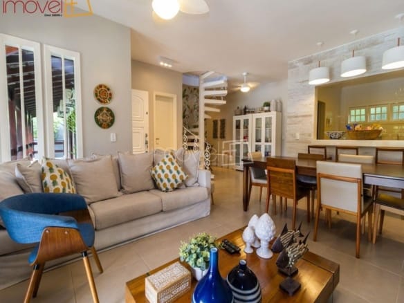 Casa para Venda com 5 quartos, em Tabatinga com 378m²