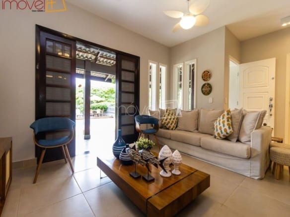Casa para Venda com 5 quartos, em Tabatinga com 378m²