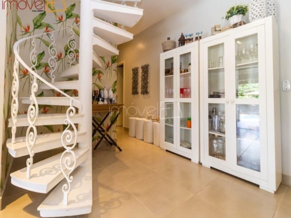 Casa para Venda com 5 quartos, em Tabatinga com 378m²