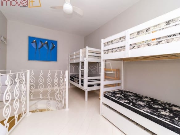 Casa para Venda com 5 quartos, em Tabatinga com 378m²