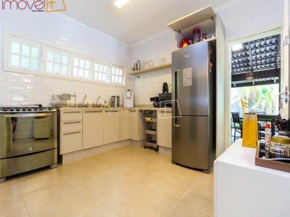 Casa para Venda com 5 quartos, em Tabatinga com 378m²