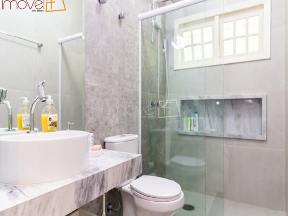 Casa para Venda com 5 quartos, em Tabatinga com 378m²