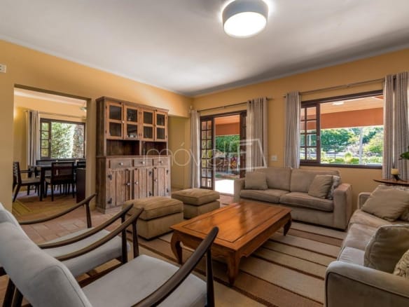 Casa para Venda com 5 quartos, em Nova Gardênia com 349,6m²