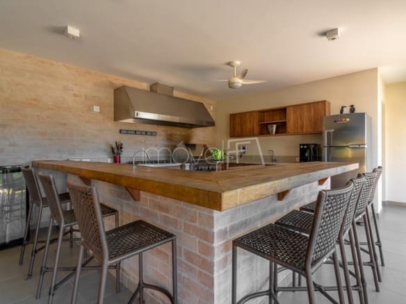 Casa para Venda com 5 quartos, em Nova Gardênia com 349,6m²