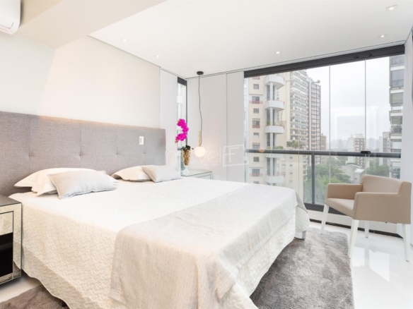 Cobertura para Venda com 2 quartos, em Itaim Bibi com 106m²