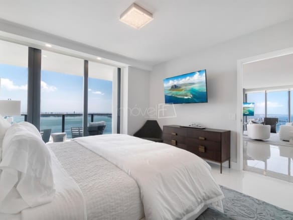 Apartamento para Venda com 3 quartos, em Miami com 200m²