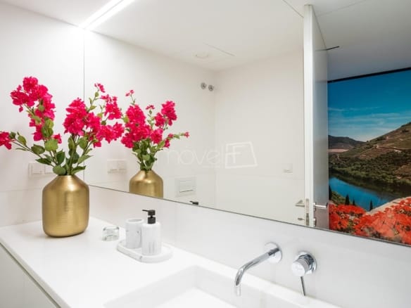 Apartamento para Venda com 3 quartos, em Lisboa com 190m²