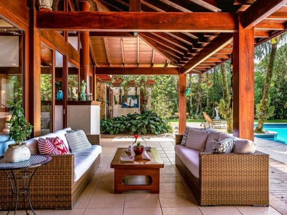 Casa de Condomínio para Venda com 4 quartos, em Praia Brava do Sul com 445m²