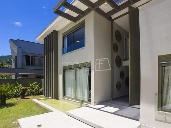 Casa no Condomínio Costa Verde Tabatinga com 8 quartos, na Praia de Tabatinga com 600m²