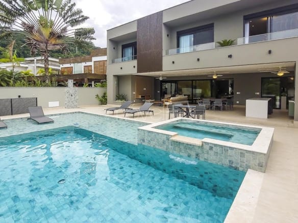 Casa no Condomínio Costa Verde Tabatinga com 8 quartos, na Praia de Tabatinga com 572,3m²