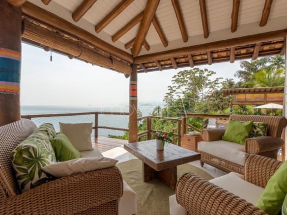 Casa de Condomínio para Venda com 4 quartos, em Ilhabela com 774m²