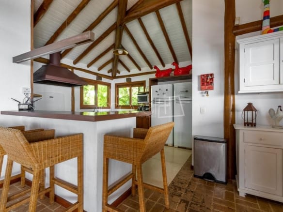 Casa de Condomínio para Venda com 4 quartos, em Ilhabela com 774m²