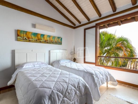 Casa de Condomínio para Venda com 4 quartos, em Ilhabela com 774m²