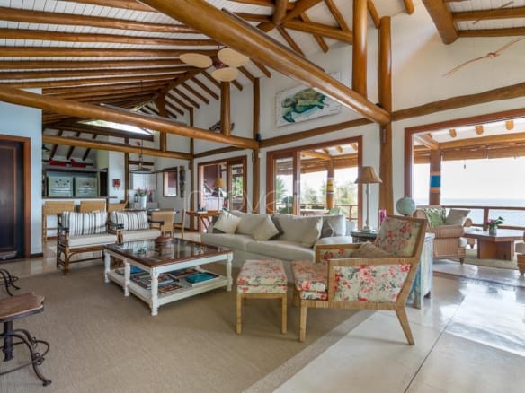 Casa de Condomínio para Venda com 4 quartos, em Ilhabela com 774m²
