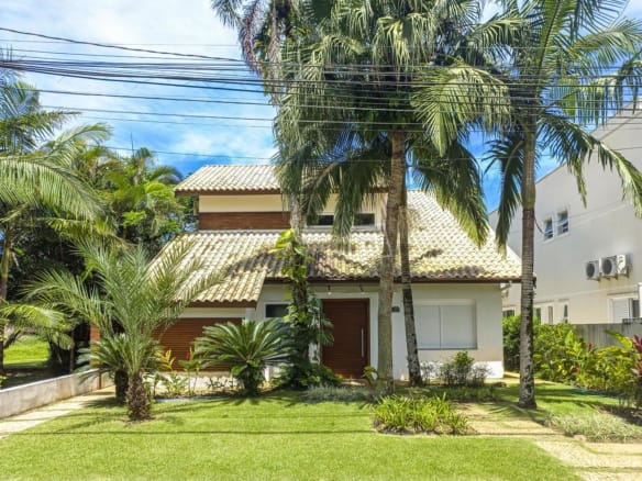 Casa no Condomínio Costa Verde Tabatinga com 4 quartos, na Praia de Tabatinga com 196m²