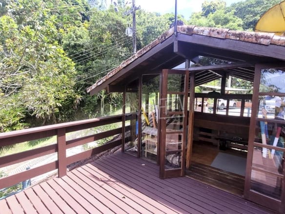 Casa para Venda com 4 quartos, em Fortaleza com 196m²