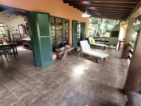 Casa para Venda com 4 quartos, em Fortaleza com 196m²