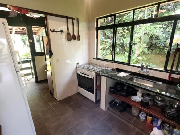 Casa para Venda com 4 quartos, em Fortaleza com 196m²