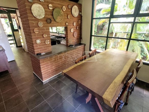Casa para Venda com 4 quartos, em Fortaleza com 196m²