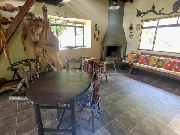 Casa para Venda com 4 quartos, em Fortaleza com 196m²