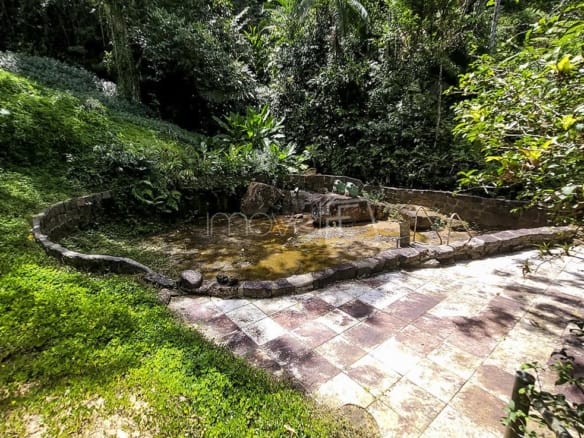 Casa para Venda com 4 quartos, em Fortaleza com 196m²