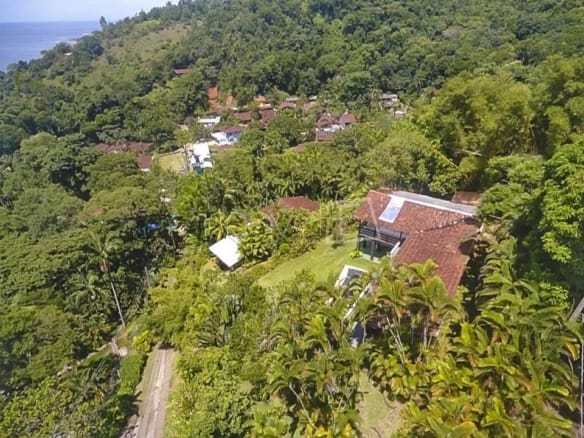 Casa para Venda com 4 quartos, em Fortaleza com 250m²