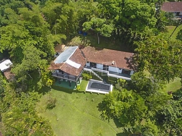 Casa para Venda com 4 quartos, em Fortaleza com 250m²