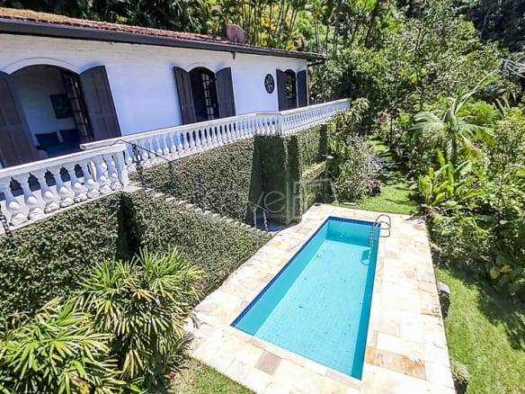 Casa para Venda com 4 quartos, em Fortaleza com 250m²