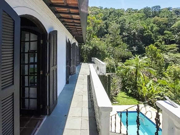 Casa para Venda com 4 quartos, em Fortaleza com 250m²